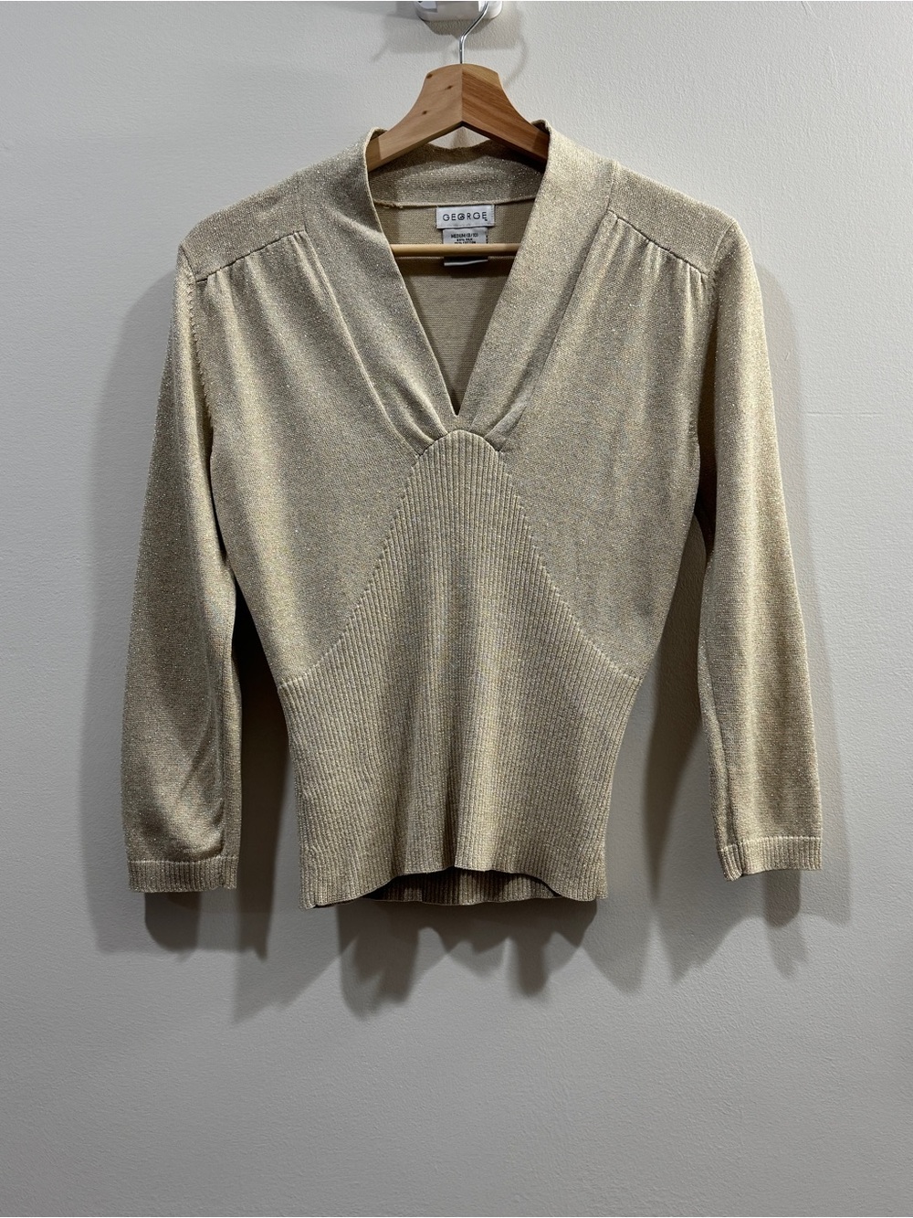 Y2K George Metallic Gold V-Neck Sweater - Silk Blend Knit Sz M
